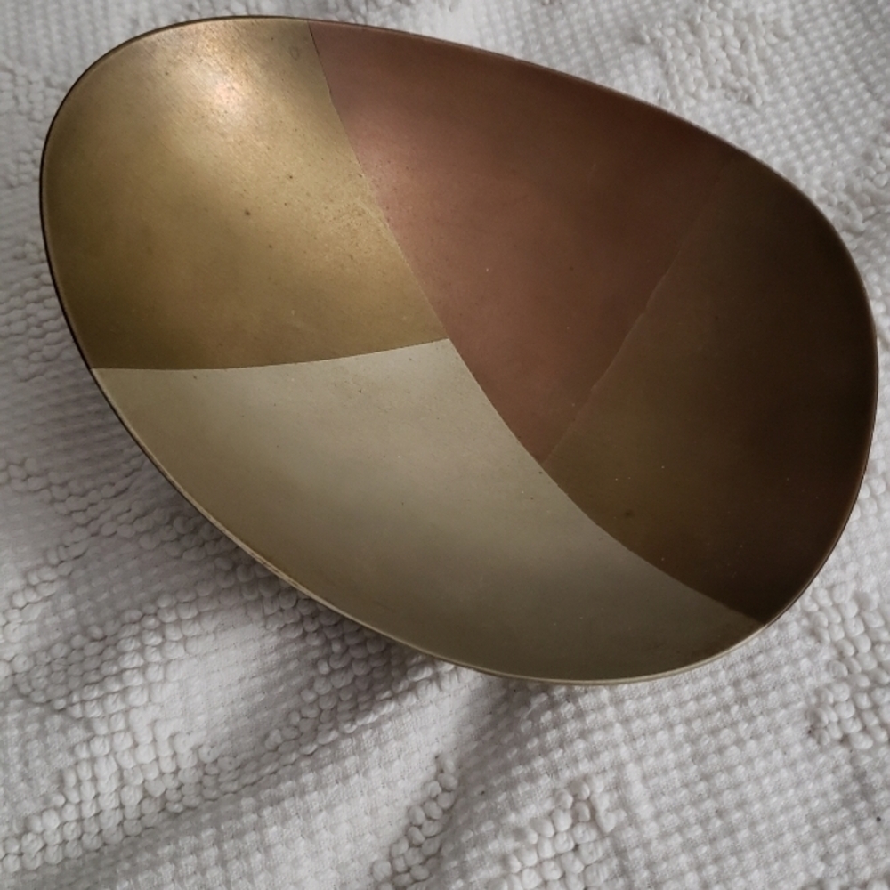 Vintage Modern Tri-Color Decorative Bowl